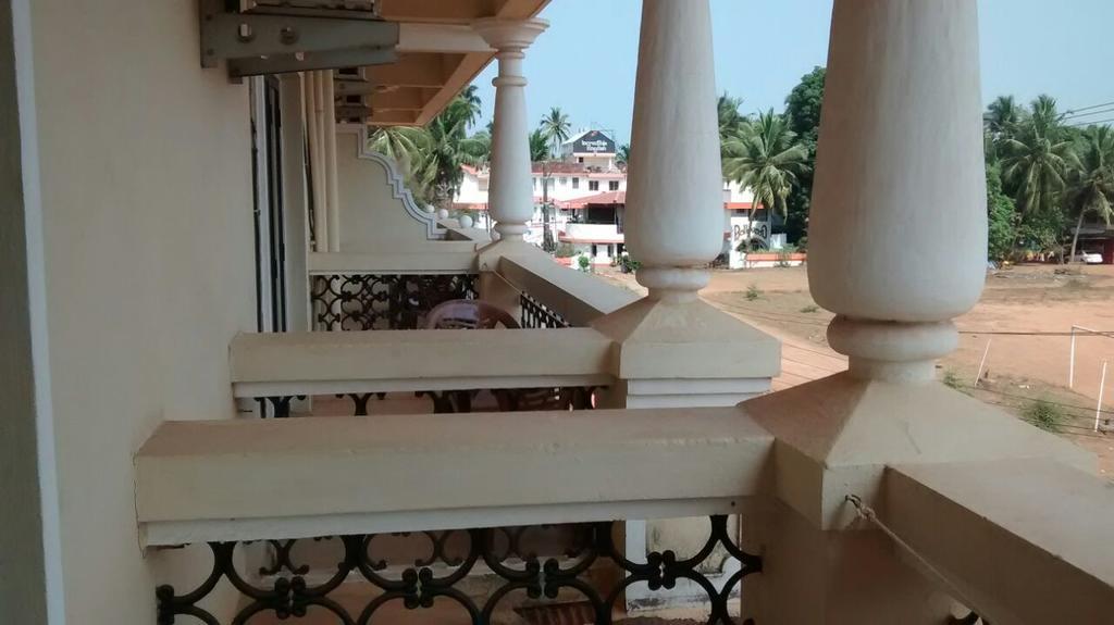 Ocean Crest Hotel Colva Luaran gambar