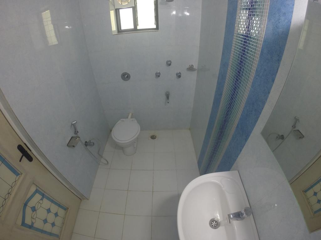 Ocean Crest Hotel Colva Luaran gambar
