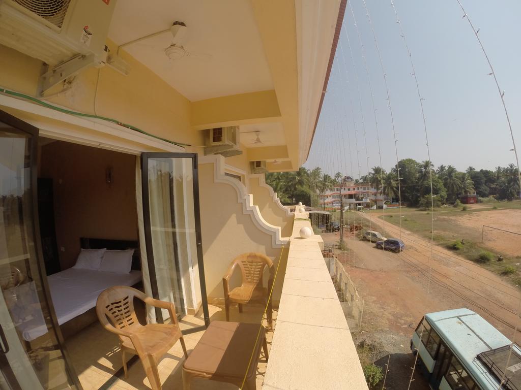 Ocean Crest Hotel Colva Luaran gambar