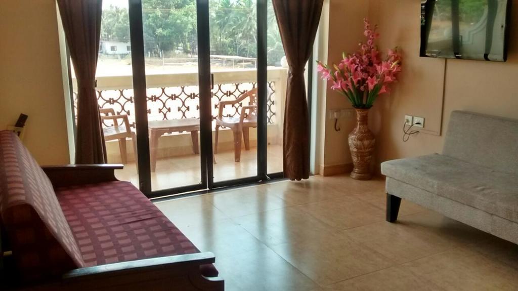 Ocean Crest Hotel Colva Luaran gambar