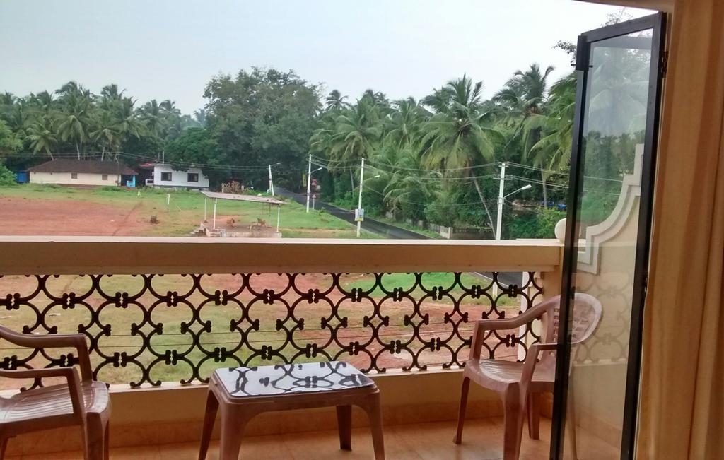 Ocean Crest Hotel Colva Luaran gambar