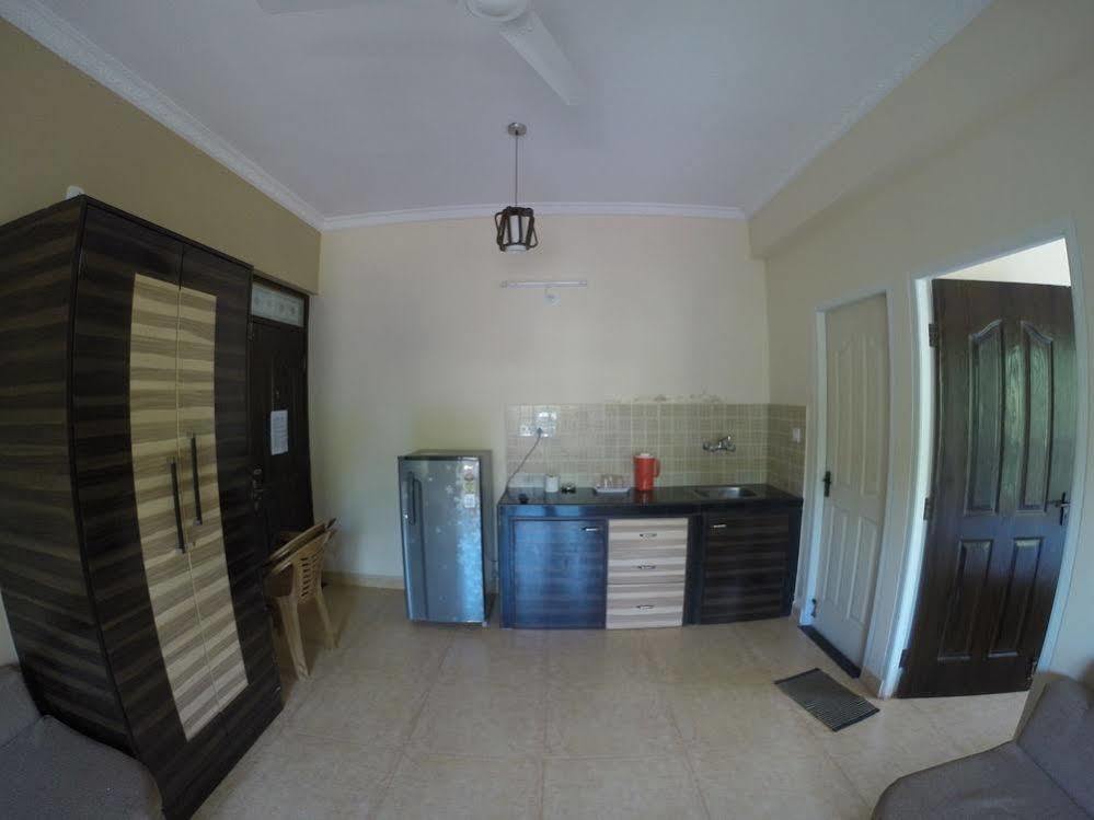 Ocean Crest Hotel Colva Luaran gambar